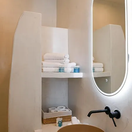 Omnia סנטוריני